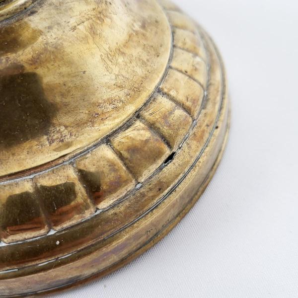 Paire de bougeoirs en bronze – Image 7