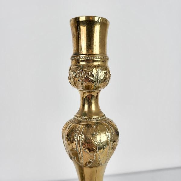 Paire de bougeoirs en bronze – Image 6